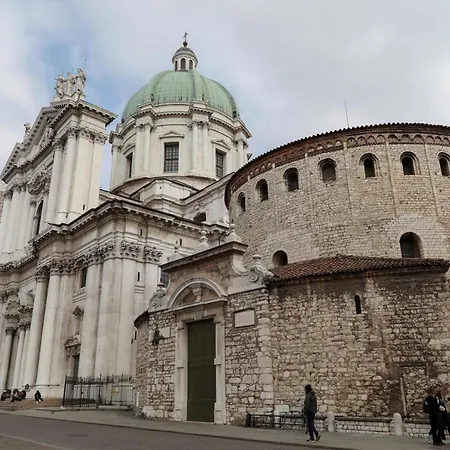 Διαμέρισμα Pallata 52